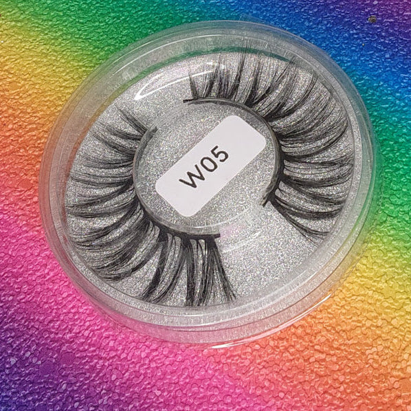 Lashes (W05)