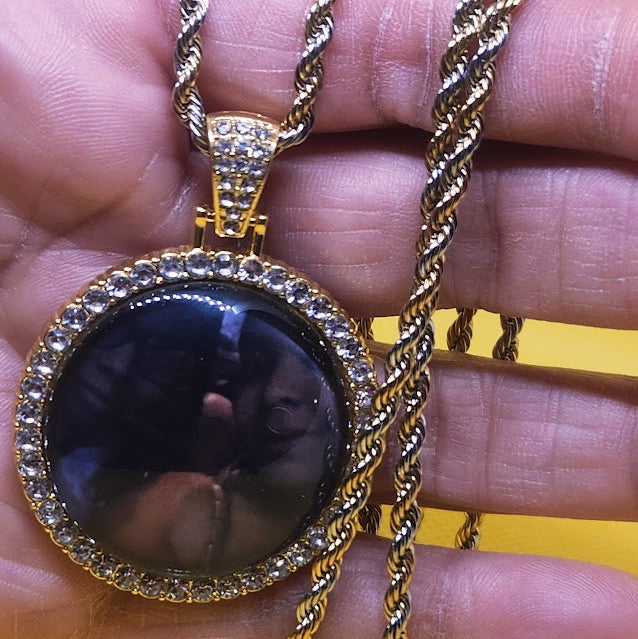 Circle Rhinestone Bezel Pendant Photo Necklace