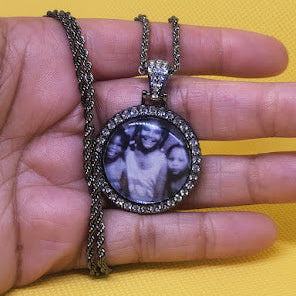 Circle Rhinestone Bezel Pendant Photo Necklace