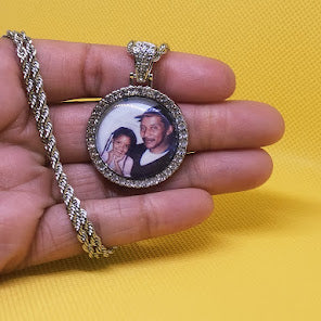 Circle Rhinestone Bezel Pendant Photo Necklace