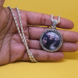 Circle Rhinestone Bezel Pendant Photo Necklace